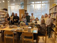 Religion in der Schulbibliothek  