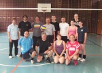 Volleyball (Lehrer geben Maturantinnen und Maturanten)